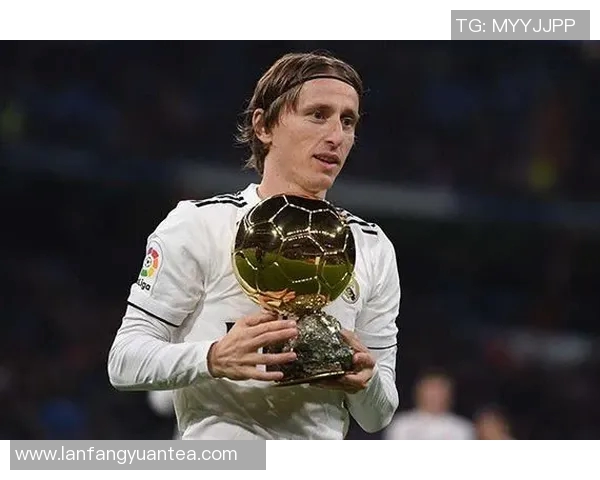 莫德里奇冲击金球奖？数据全面对比分析